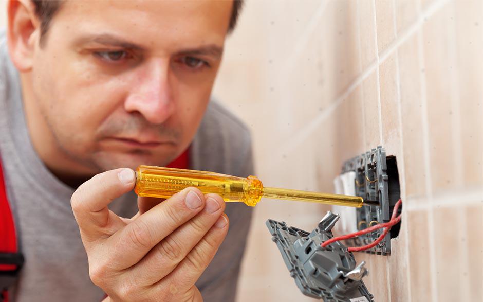 travail électricien Compiègne